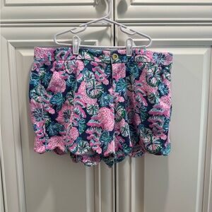 Lilly Pulitzer Pink and Blue Floral Women's Shorts size 10 buttercup